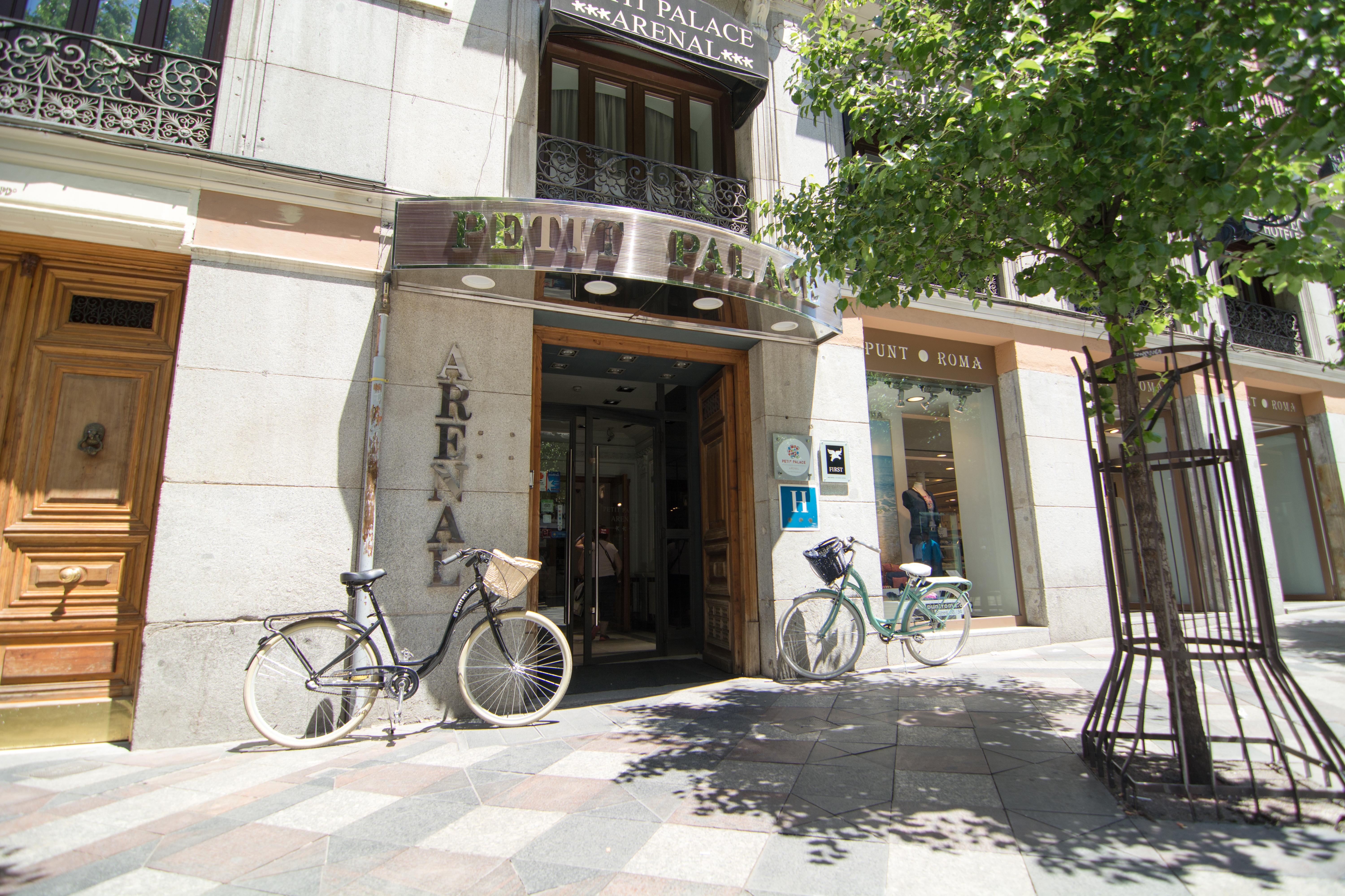Petit Palace Arenal Madrid Kültér fotó